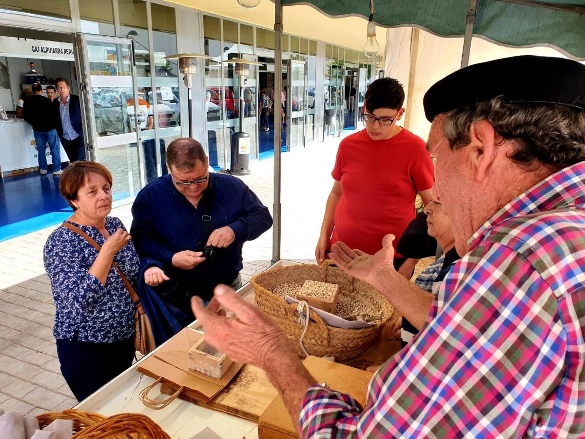 Fotos: Expoberja Alpujarra, un escaparate para el pequeño tradicional