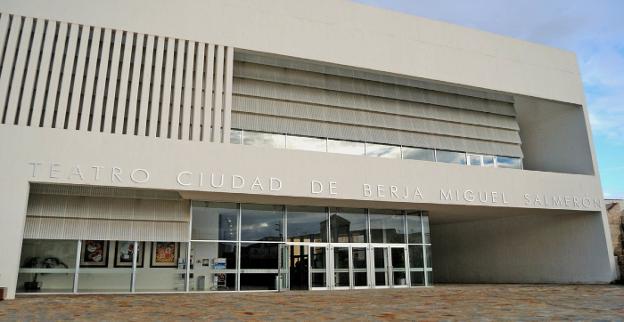 Las obras del teatro de Berja comenzaron en 2003 y terminaron en octubre de 2014.