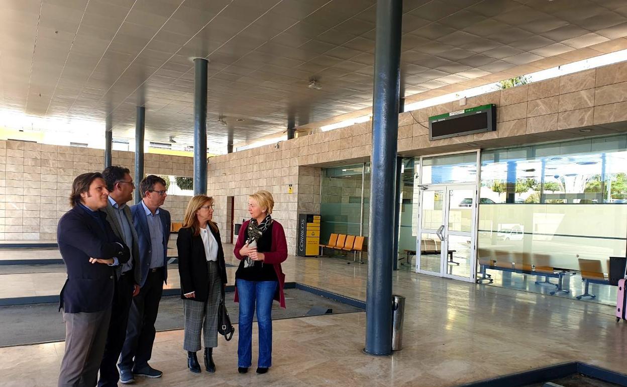 Visita de la delegada a Berja, esta mañana. 