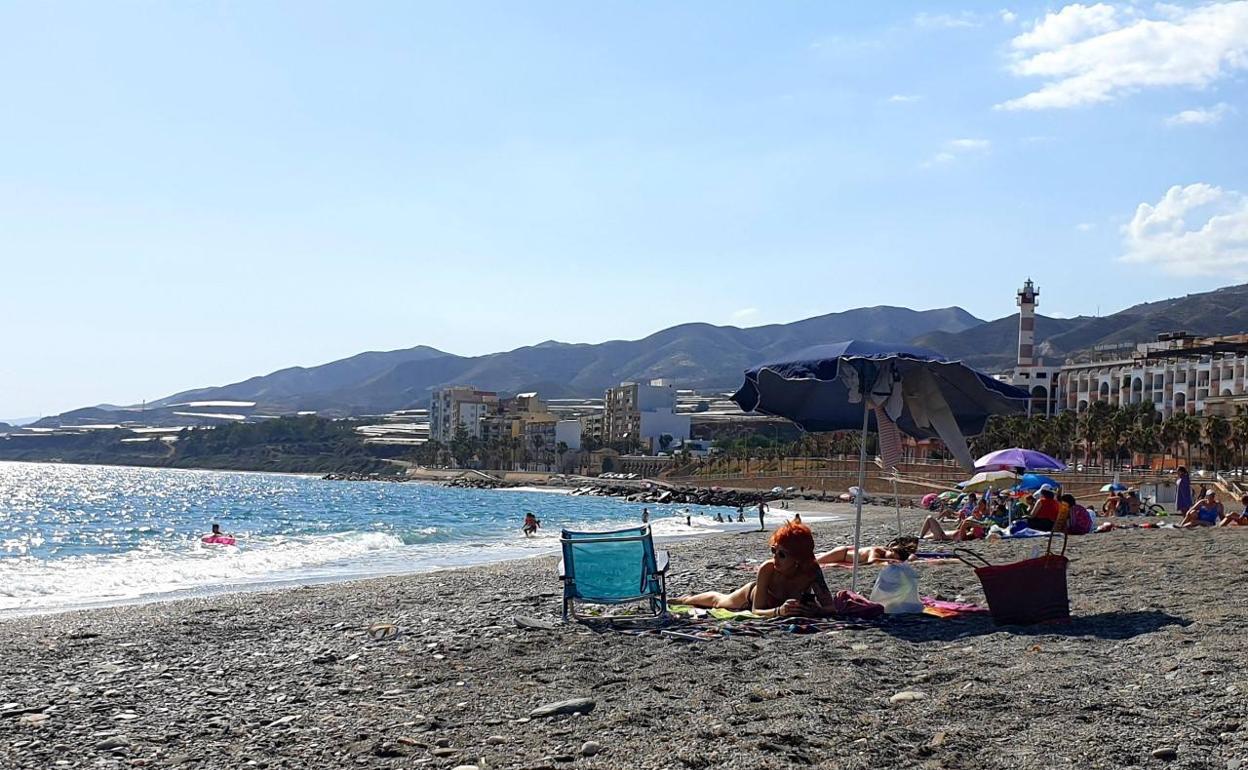 Playa de la Sirena Loca, Adra. 