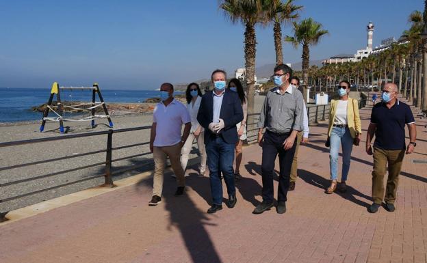 Cuatro Banderas Azules ondearán en el litoral abderitano