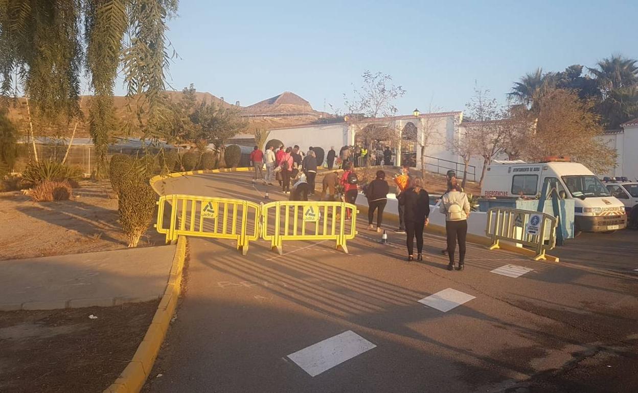 El puente de Todos los Santos se salda con 20 multas por incumplir el toque de queda en Adra