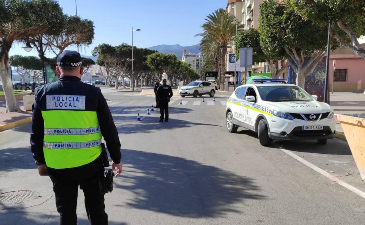 Las pruebas para optar a la Policía Local en Adra ya han comenzado