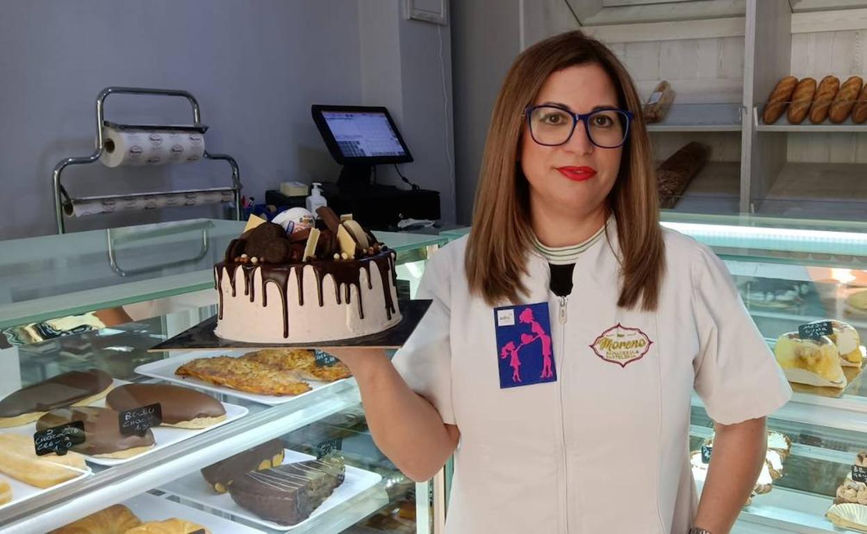 El comercio de Adra anima las compras por el Día de la Madre con el sorteo de 500 euros