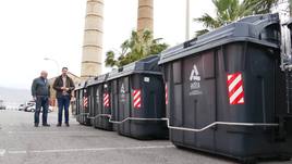 Adra recibe nuevos contenedores para residuos sólidos