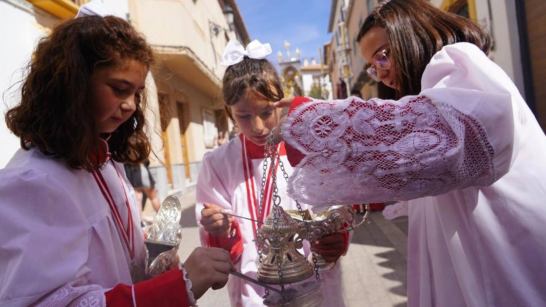 Berja acompaña a su patrona en procesión