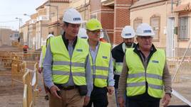 Aceras más amplias en calle Don Quijote de la barriada de Puente del Río