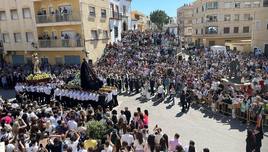 Adra aplaude una Semana Santa marcada por la «unión» de sus tres cofradías
