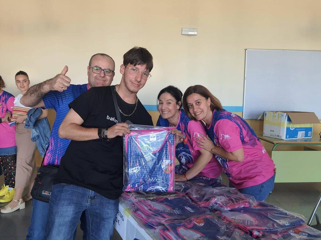 Leyendas del Real Madrid, invitado de excepción a la fiesta del baloncesto en Adra