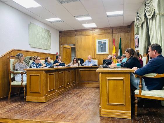 La oposición tumba los presupuestos en Dalías
