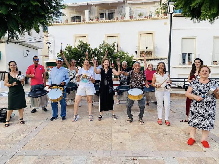 Cine de verano, batucada y fiestas al aire libre para disfrutar del verano en Dalías