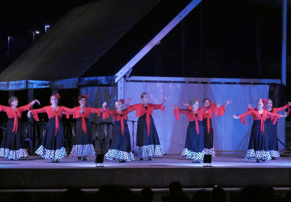 Inmaculada Marina se sube al escenario