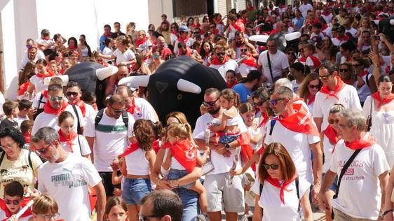 Cortés: «Ha sido la Feria de Adra más completa y participativa que recuerde»