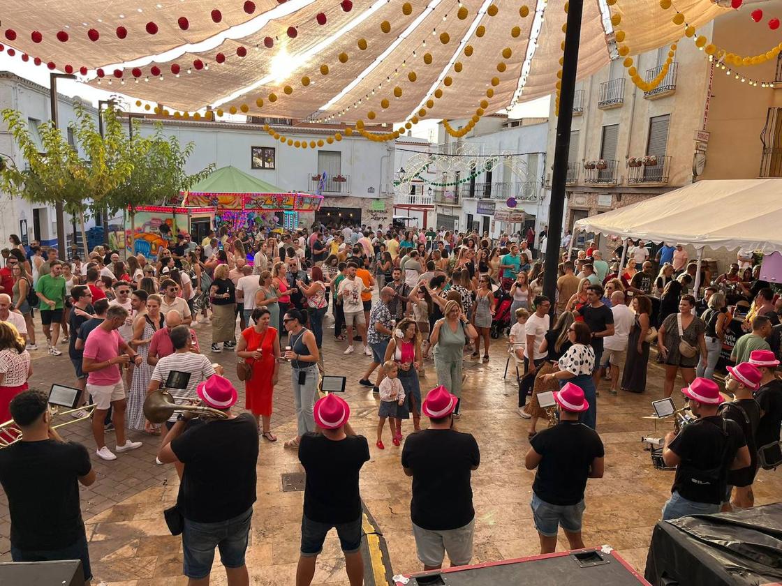 Laujar se hace grande en sus fiestas patronales