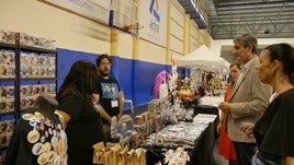 Adra celebra la fiesta de las manualidades