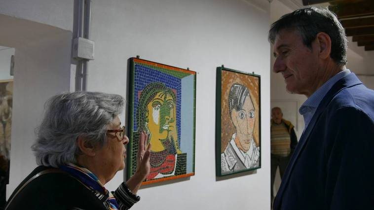 La exposición de Ana María Castillo en Adra, un reclamo para conocer La Alquería