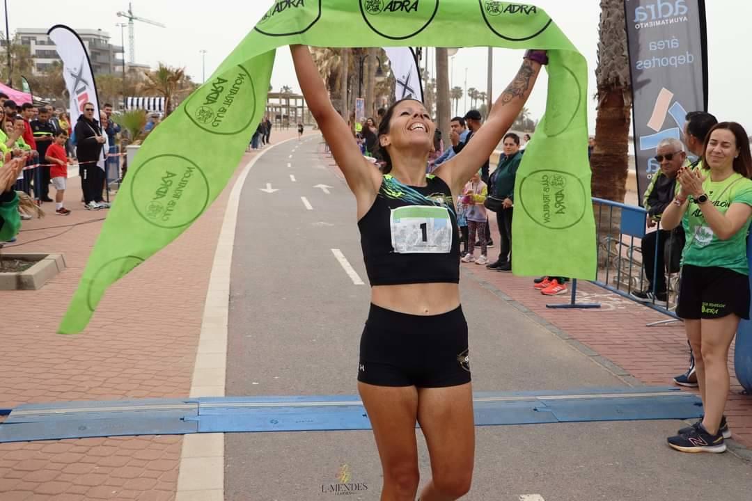 La carrera del Club Triatlón de Adra «coge cuerpo»