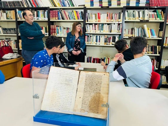 Dalías conmemora el Día del Libro en los centro de enseñanza y en la residencia