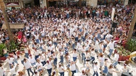 Adra busca cartel para su feria