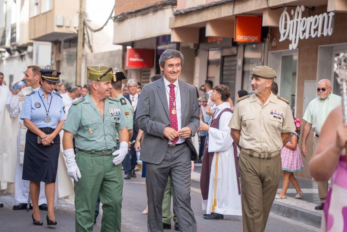 Adra venera a su Virgen del Carmen