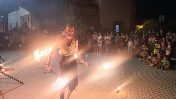 Jazz, danza, espectáculos de fuego y museos abiertos, en la Noche en Vela