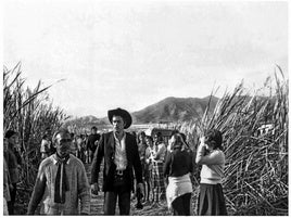 Imágenes del rodaje Sol Rojo cedida al Museo de Adra por Ángeles Romero.