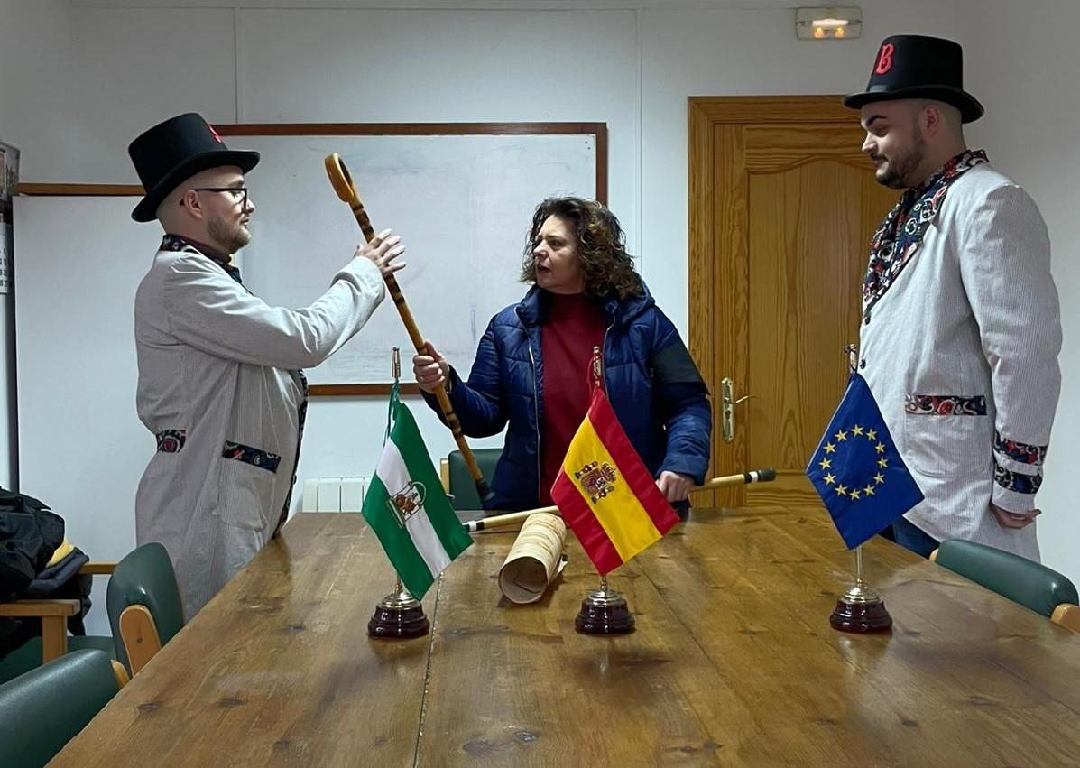 Imagen secundaria 1 - Los alcaldillos 'toman' Fuente Victoria