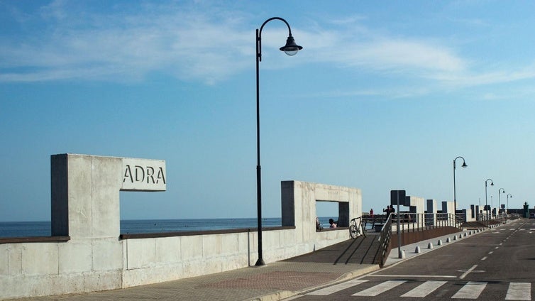 Ayuntamiento de Adra saca a licitación el proyecto de renovación integral del alumbrado público