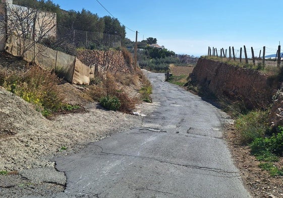 Dalías mejora sus infraestructuras rurales con el Plan de Caminos 2024