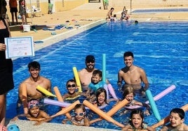 Abierto el plazo de inscripción para los Cursos de Verano de la Piscina Municipal de Dalías