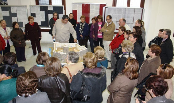 ‘Conoce Adra’ muestra el patrimonio cultural de la ciudad a las asociaciones