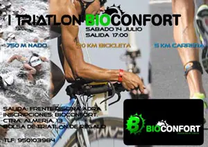 Una veintena de personas participan hoy en el triatlón Bioconfort que se celebrará en Adra