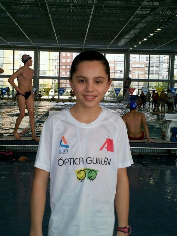 Celia Basanta, del CN Adra, participa en el Campeonato Absoluto de Natación Open de Andalucía