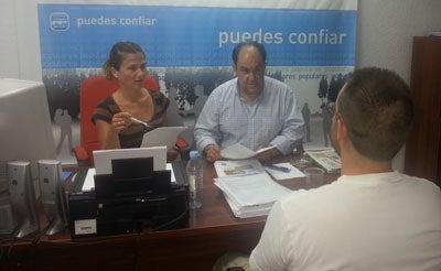 El PP de Dalías informa contra las cláusulas suelo