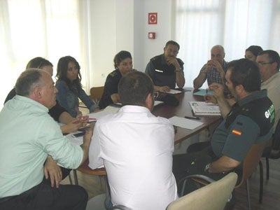 El Ayuntamiento de Adra establece un amplio dispositivo de seguridad para la noche de San Juan