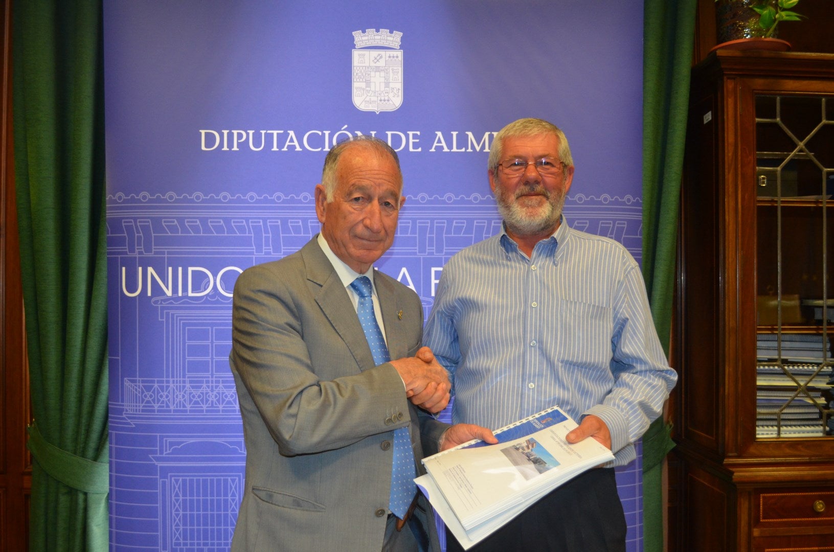 Diputación financia la remodelación de una plaza en Fuente Victoria