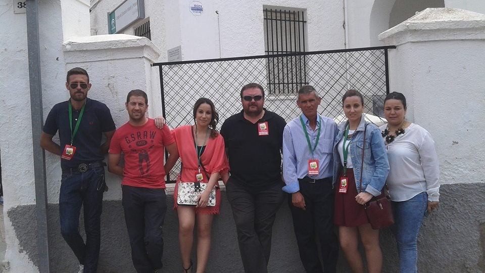 IU decide mañana en referéndum el futuro político de Dalías