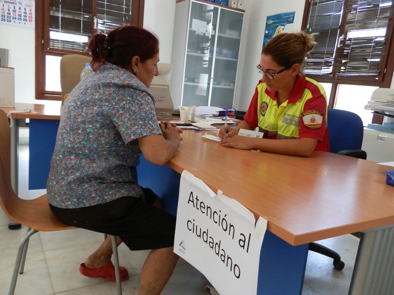 Adra tramita los daños de 150 vecinos y abre 60 expedientes