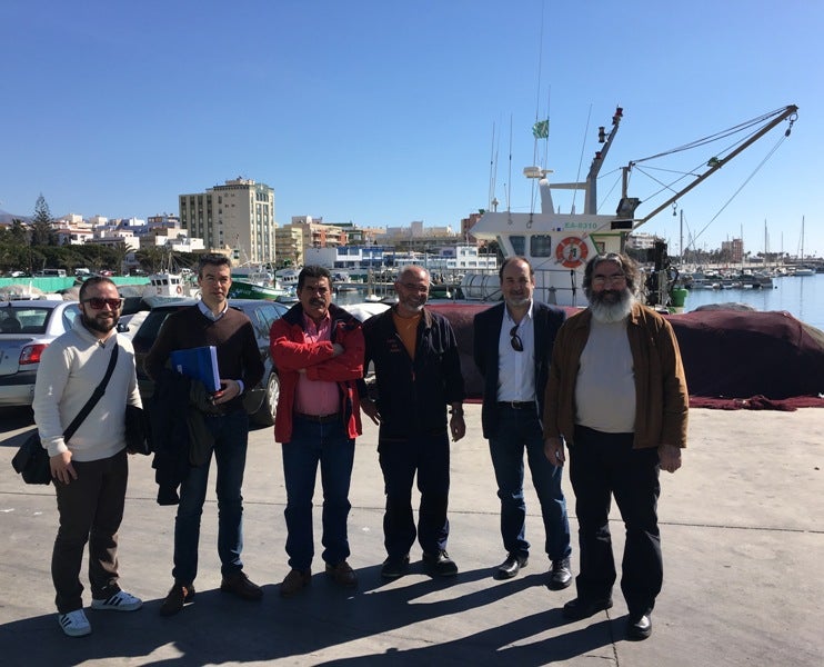 El sector pesquero abderitano demanda instalar un centro de expedición de almejas