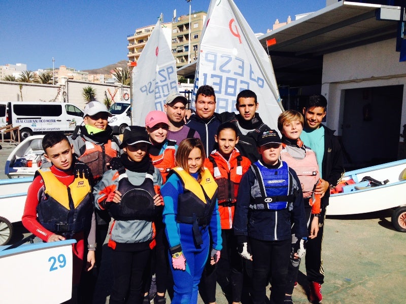 Adra, sede de jóvenes promesas de la vela