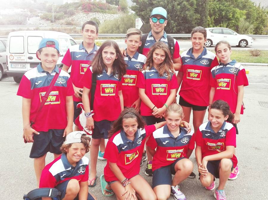 Nadadores abderitanos compiten en Cádiz