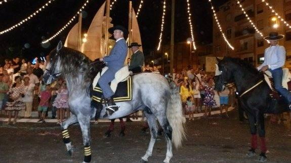 El Ayuntamiento obliga a registrar con antelación a los caballos que desfilen en feria