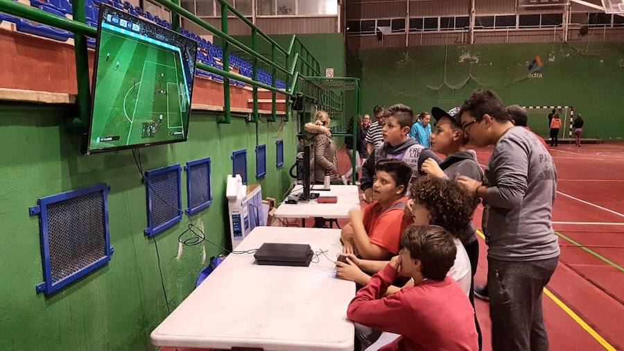 Decenas de jóvenes dicen ‘no’ al botellón
