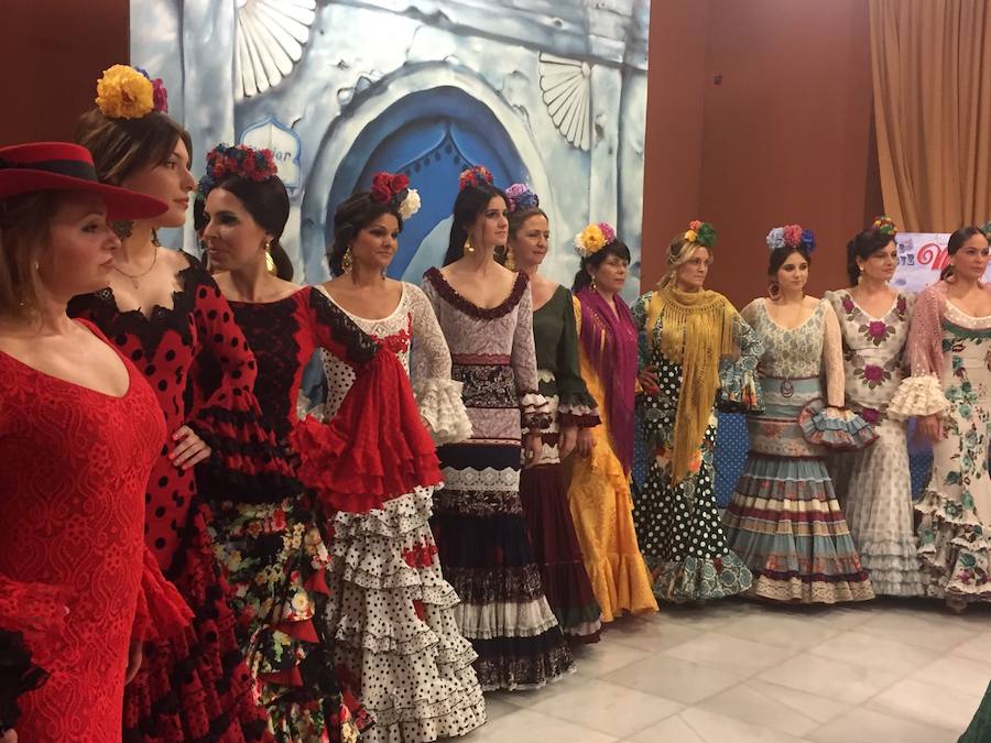 La caseta de feria de Entreamigos toma forma