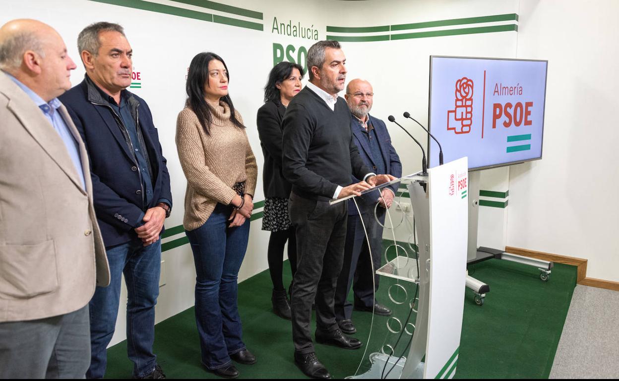 El PSOE exige a Crespo que anule la resolución por la que se declara la emergencia de los sondeos en Alcóntar