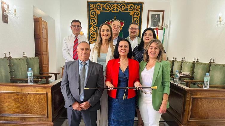 Puri Sánchez pide a su equipo seguir en la senda del trabajo, respeto y honradez
