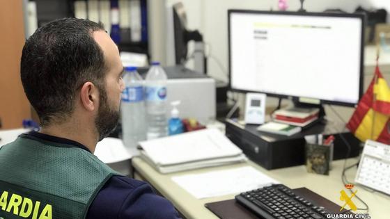 Detienen a un hombre por lesiones y amenazas al dueño de un negocio en Albox y buscan a otro huido a Portugal