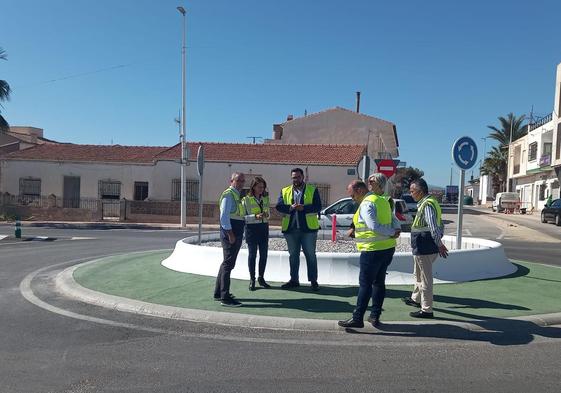 Zurgena cuenta con una nueva reordenación de tráfico en la A-1101 con la avenida Murcia