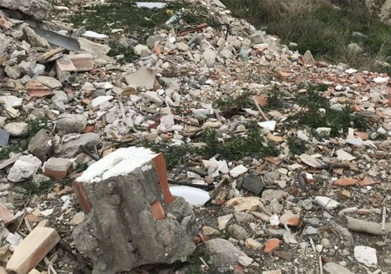 La Junta clausurará el vertedero de Albox para evitar daños en el medio ambiente y riesgos sanitarios