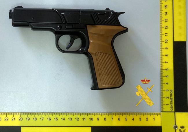 Arma utilizada por el presunto autor del robo.